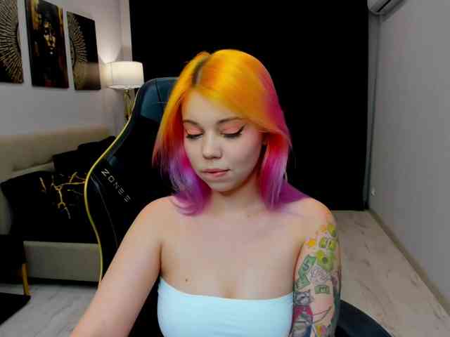 FunnyVibe webcam