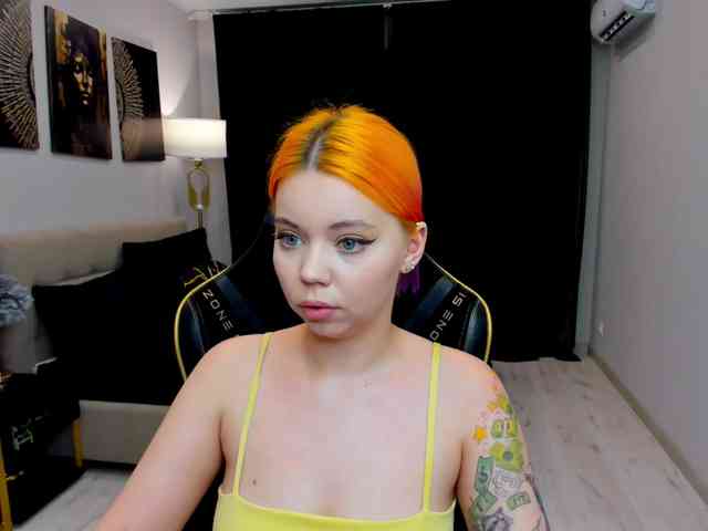 FunnyVibe webcam