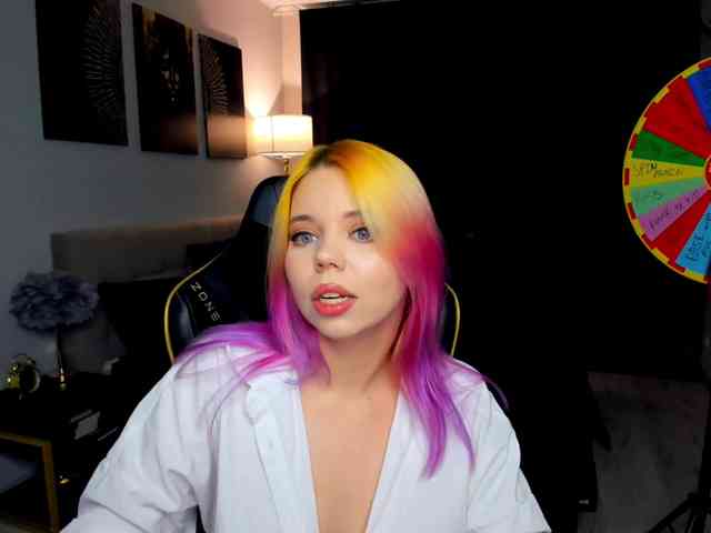 FunnyVibe webcam