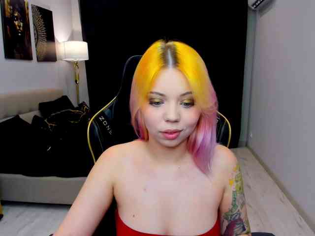 FunnyVibe webcam