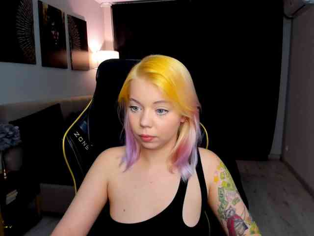 FunnyVibe webcam
