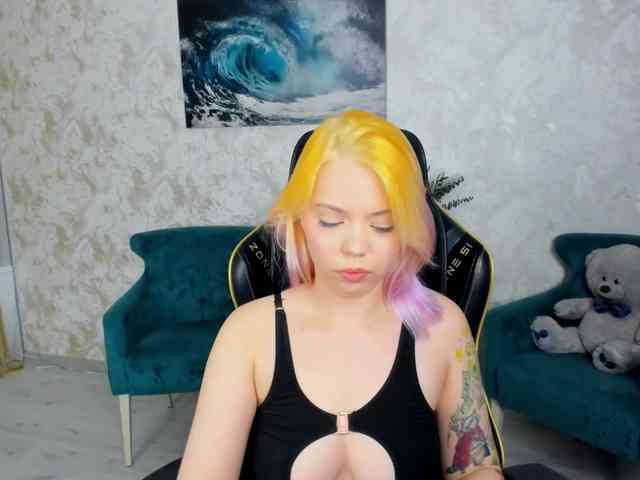 FunnyVibe webcam
