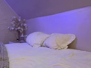 PauLiiine Porn Show