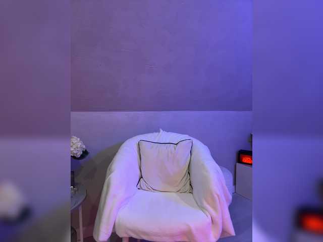HollyPolly111 live cam