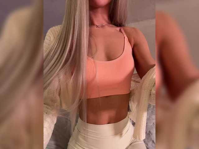 HollyPolly111 live webcam show