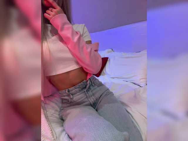 модель HollyPolly111