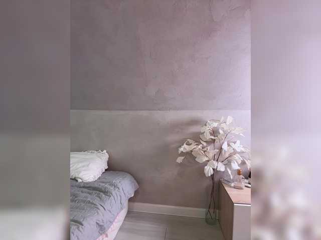 HollyPolly111 live webcam show