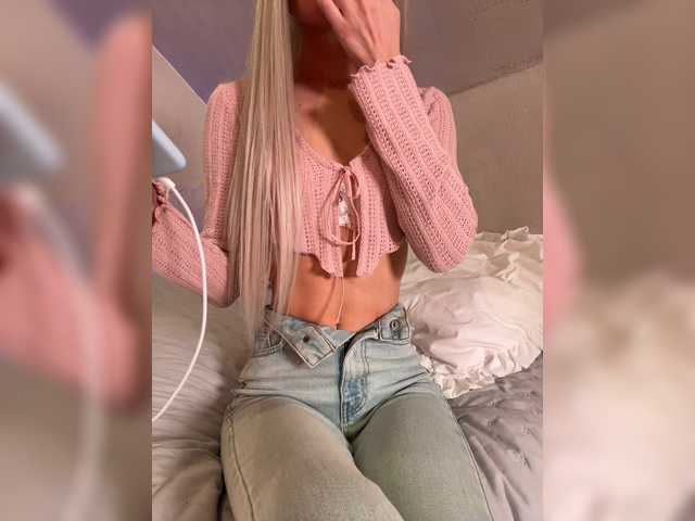 HollyPolly111 live webcam show