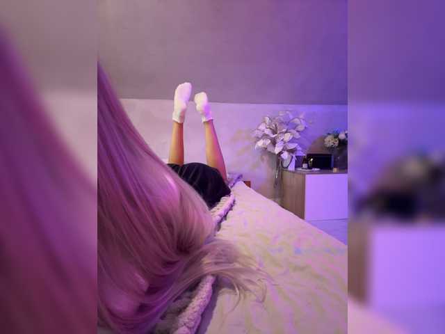 HollyPolly111 live cam on BongaCams