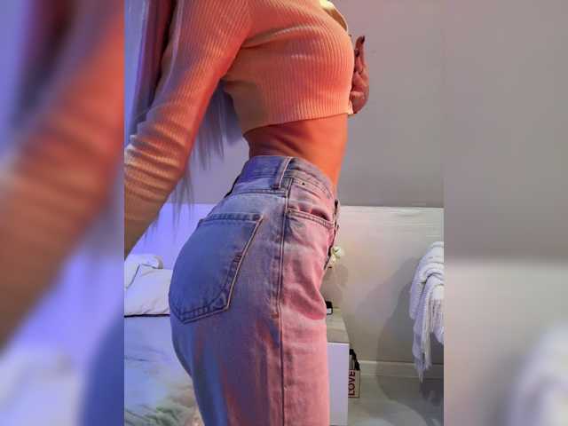 HollyPolly111 live cam on BongaCams