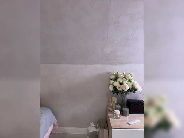 HollyPolly111 live cam on BongaCams