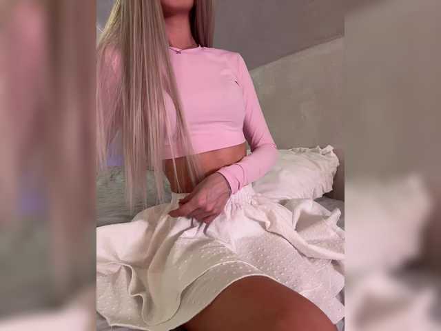 HollyPolly111 live webcam show