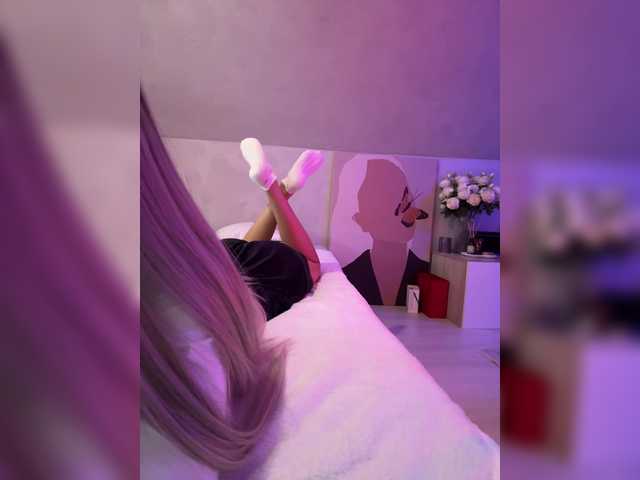 HollyPolly111 live cam on BongaCams