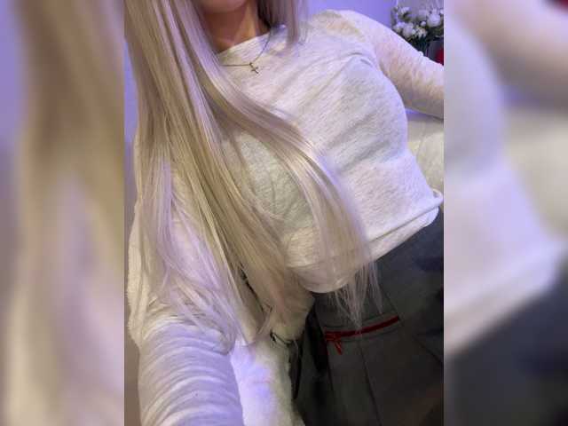  HollyPolly111 chat room