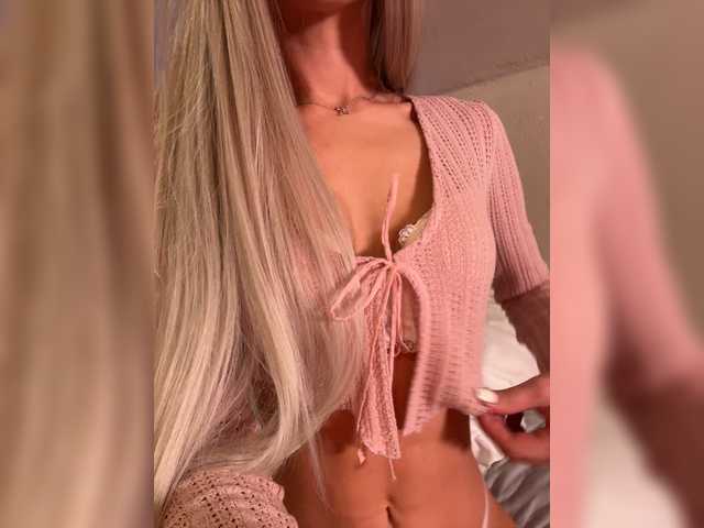 модель HollyPolly111