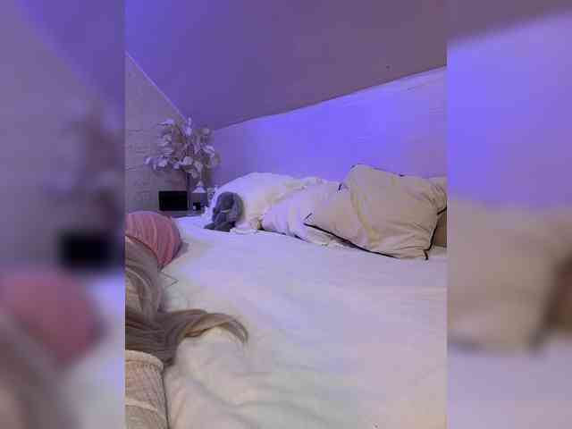 PauLiiine webcam