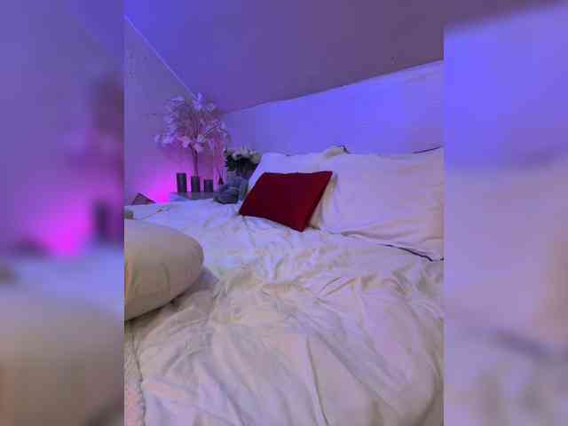 PauLiiine webcam