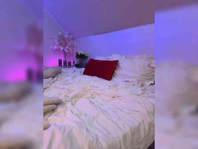 PauLiiine webcam