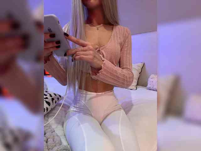 PauLiiine webcam