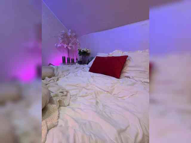 PauLiiine webcam