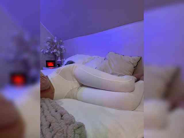 PauLiiine webcam