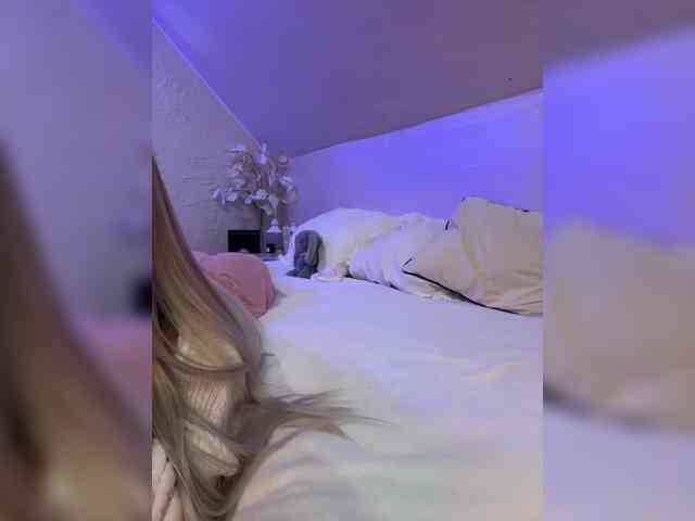 PauLiiine webcam