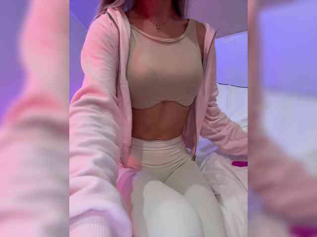 PauLiiine webcam