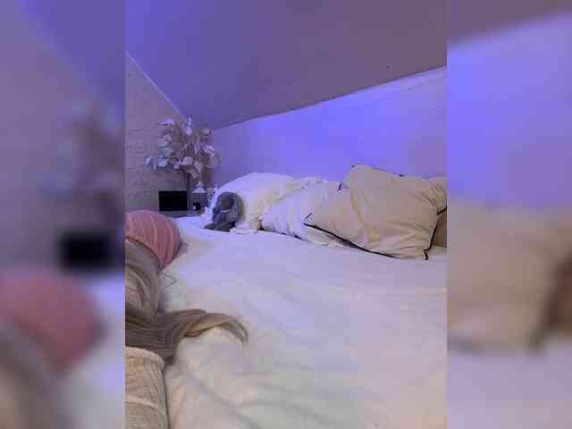 PauLiiine webcam