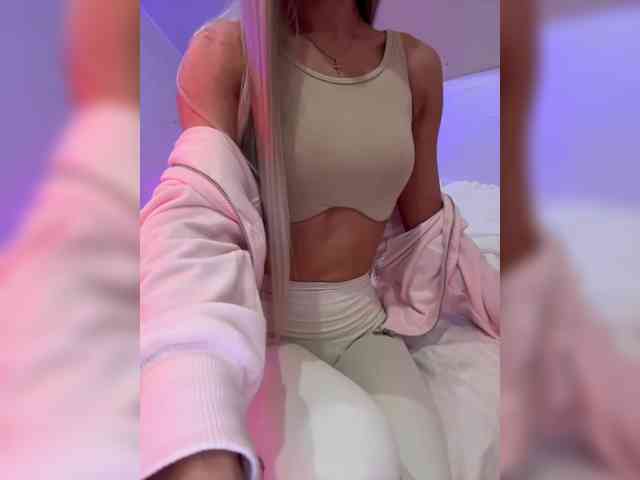 PauLiiine webcam