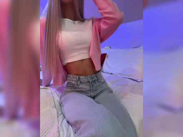PauLiiine webcam