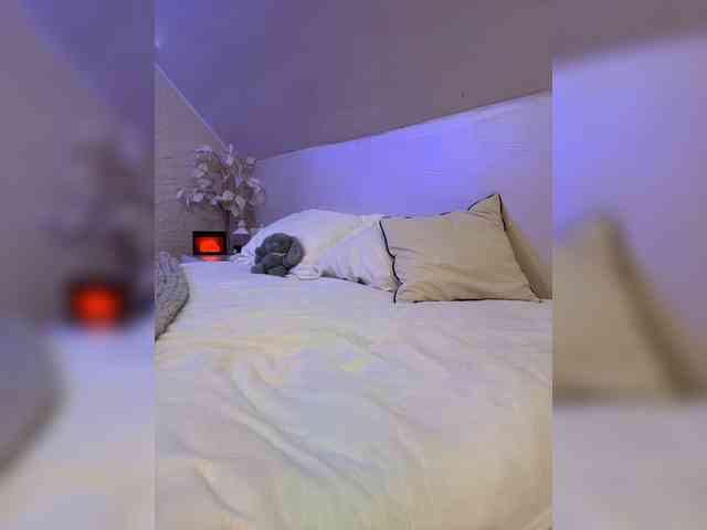PauLiiine webcam