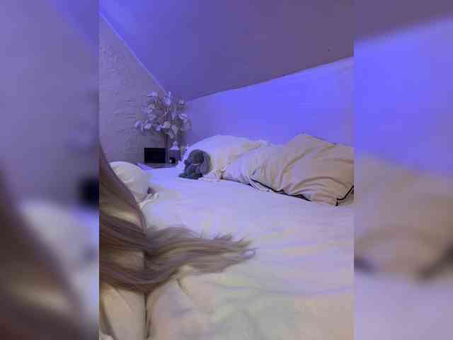 PauLiiine webcam