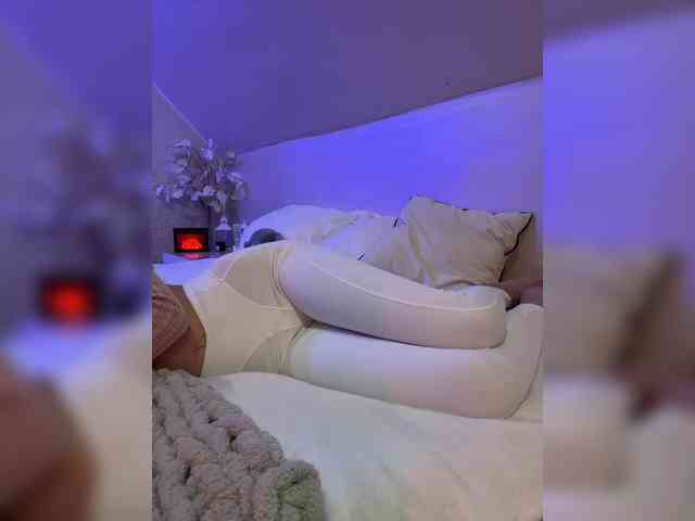 PauLiiine webcam
