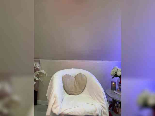 adult chat room HollyPolly111