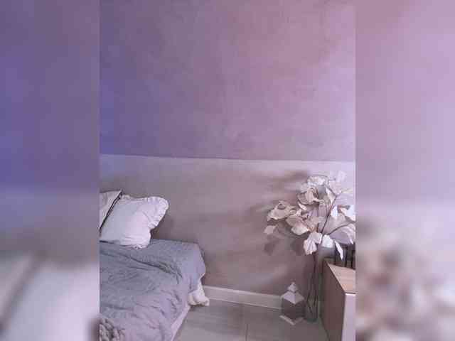 HollyPolly111 Live Webcam on BongaCams
