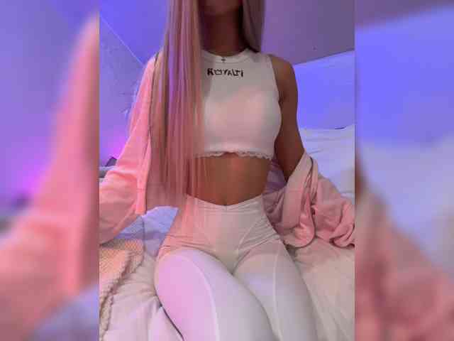 PauLiiine webcam