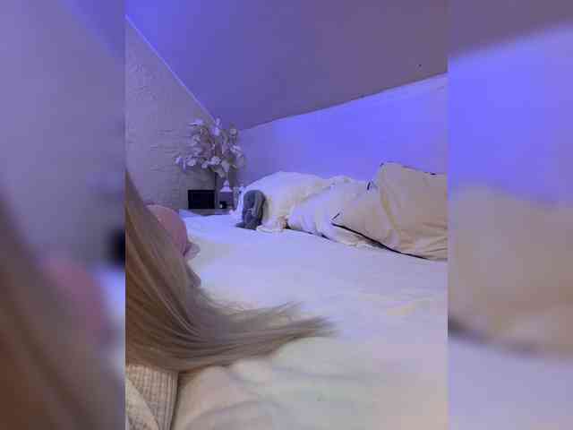 PauLiiine webcam