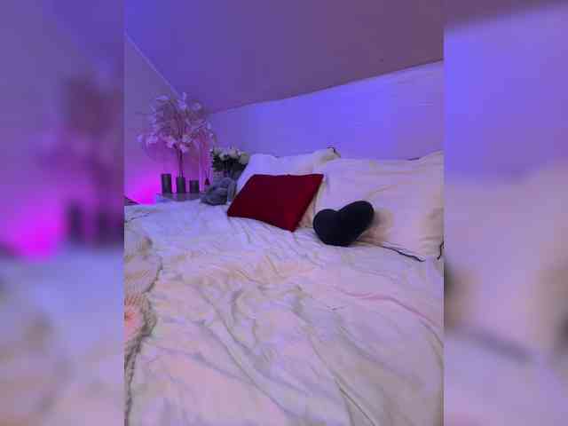 PauLiiine webcam