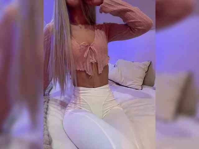 PauLiiine webcam