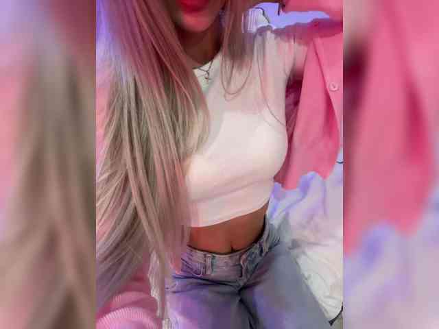 PauLiiine webcam