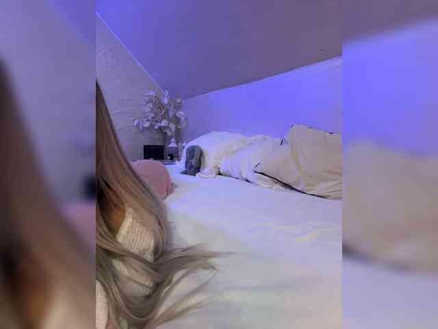 PauLiiine webcam