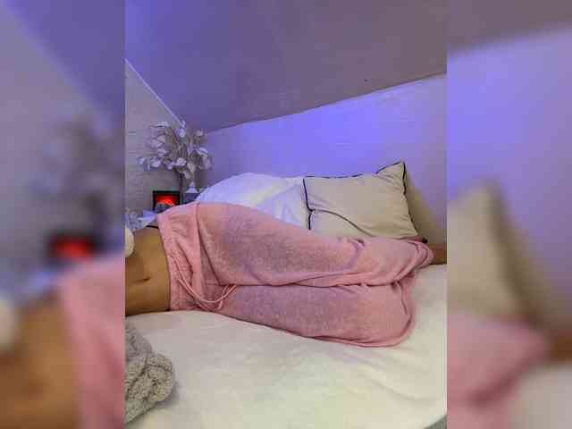 PauLiiine webcam