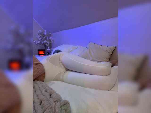 PauLiiine webcam