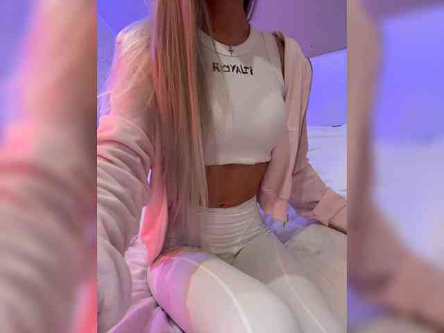 PauLiiine webcam