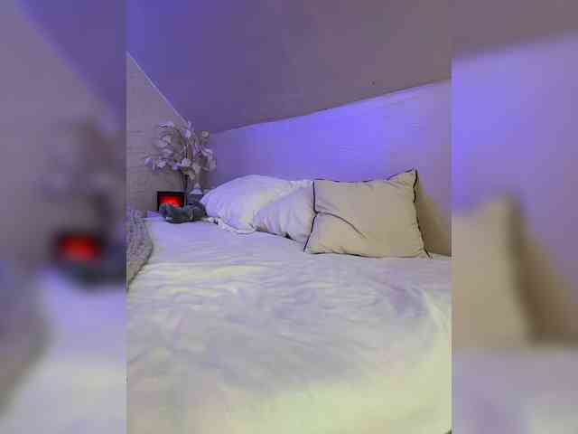 PauLiiine webcam