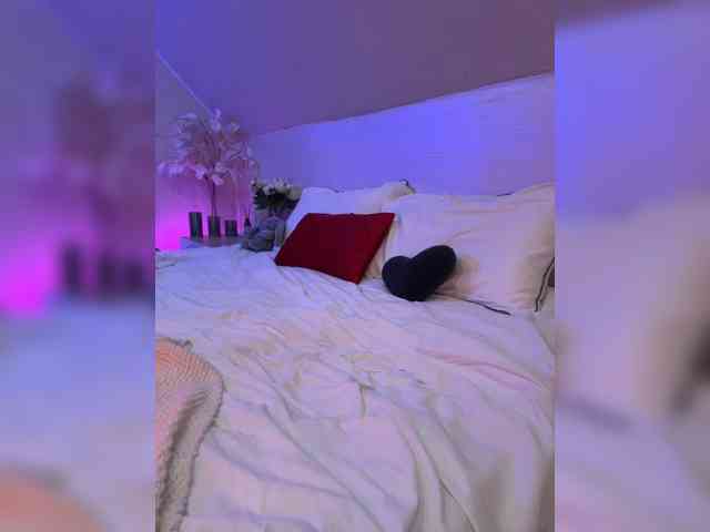 PauLiiine webcam