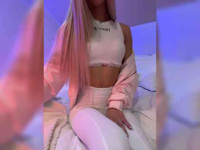 PauLiiine webcam