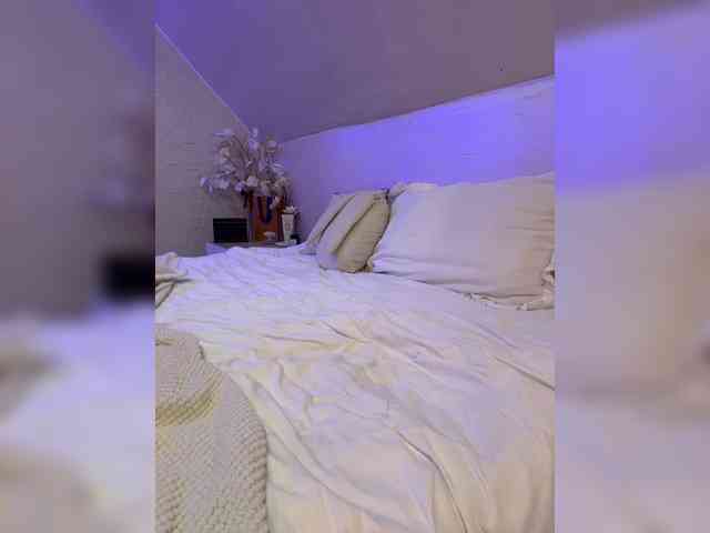 PauLiiine webcam