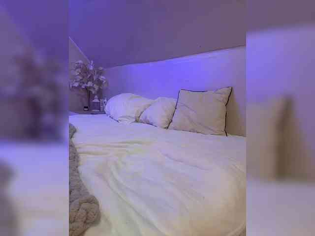 PauLiiine webcam