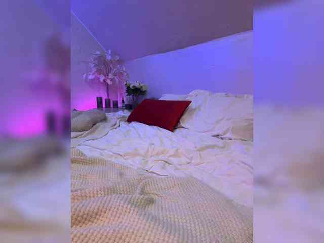 PauLiiine webcam